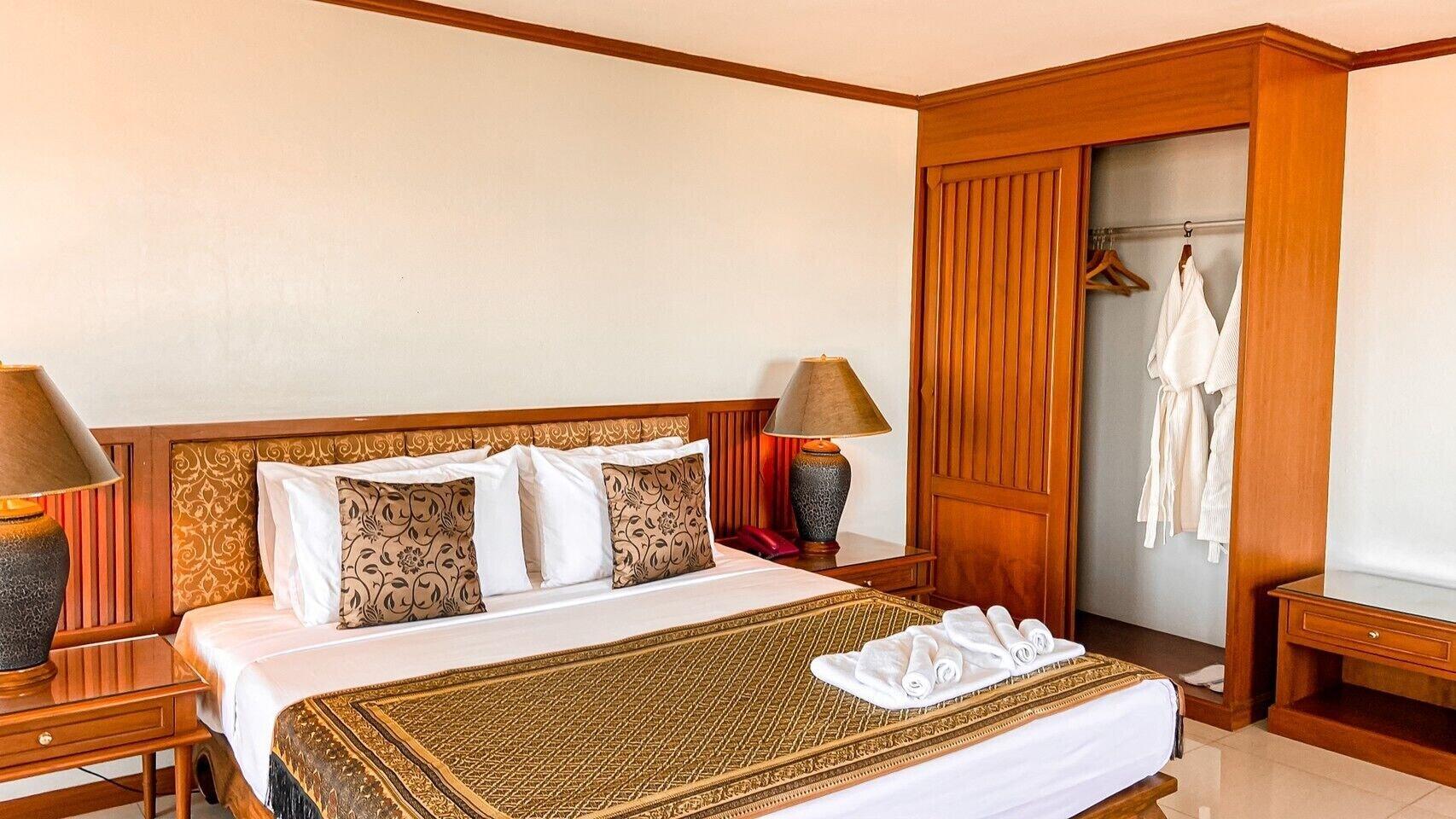 K Park Grand Hotel Surat Thani Exterior foto